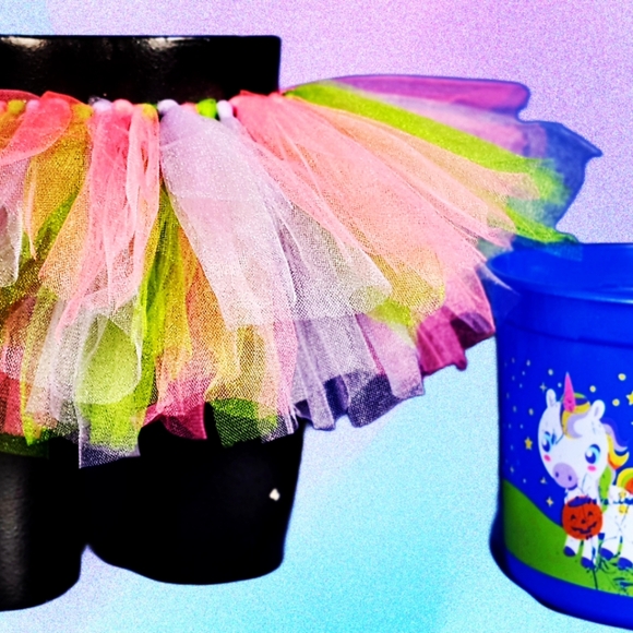 Custom Halloween Bucket w/Wearable TuTu, Sz. Small (4 - 7 child) - Picture 2 of 8